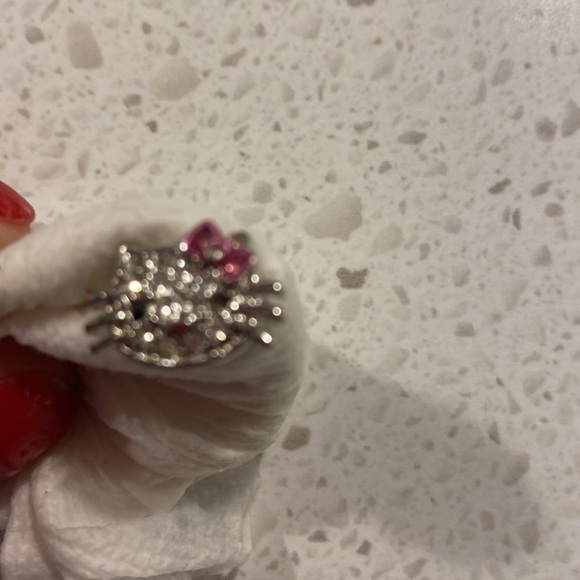 SANRIO HELLO KITTY Swarovski Crystal rhinestone gem earrings bow head - Picture 3 of 4